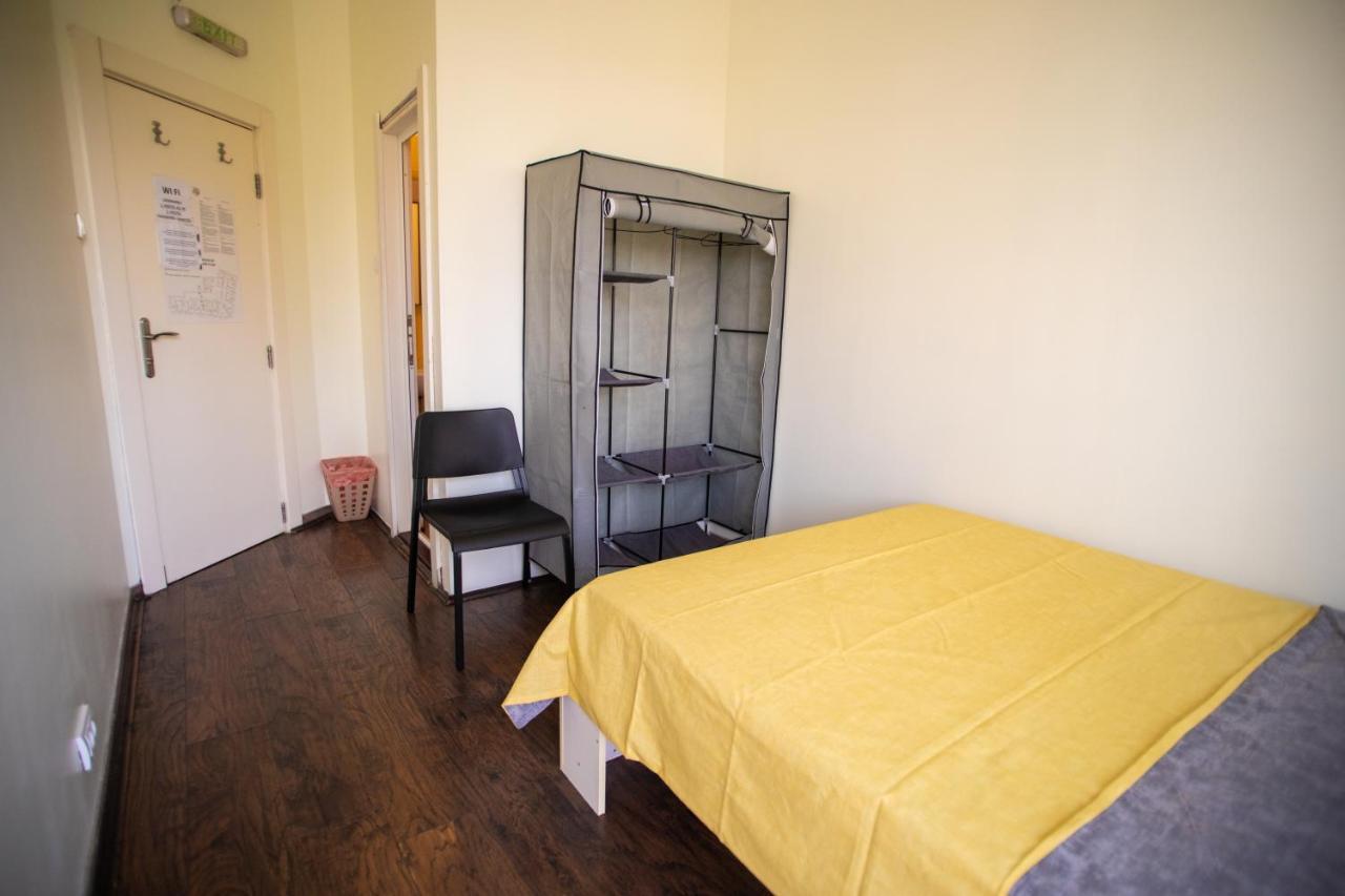 All In Hostel Белград Экстерьер фото